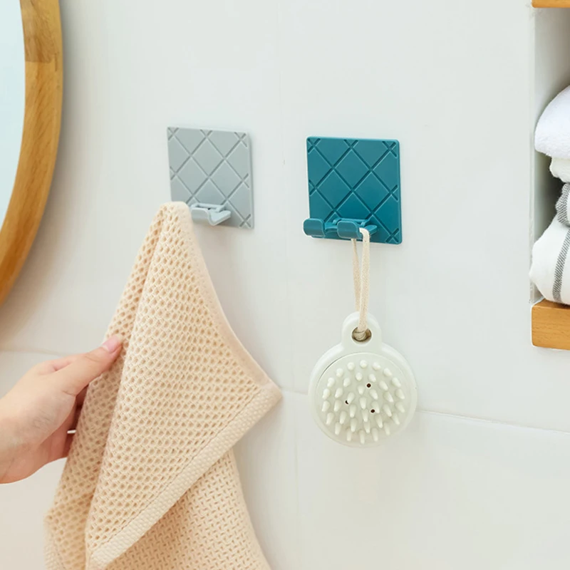 

Wall-mounted foldable power plug hook moisture-proof safety plug storage rack Clover mood Stainless Steel Hook