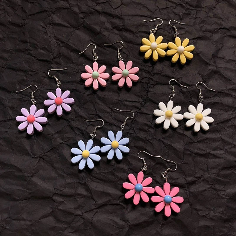 

New Design Sweet Daisy Flower Stud Earrings Cute Statement Earring Jewelry for Girls Gift for Woman Red Pink Color Brincos