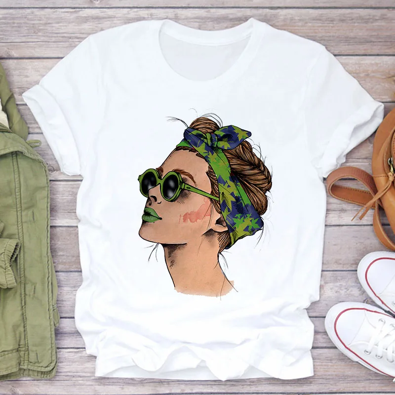 

Casual Streetwear T Shirt Cozy Short-sleeved White Tshirt Summer Harajuku Women Clothing Fashion Glasses Beauty Printing T-shirt