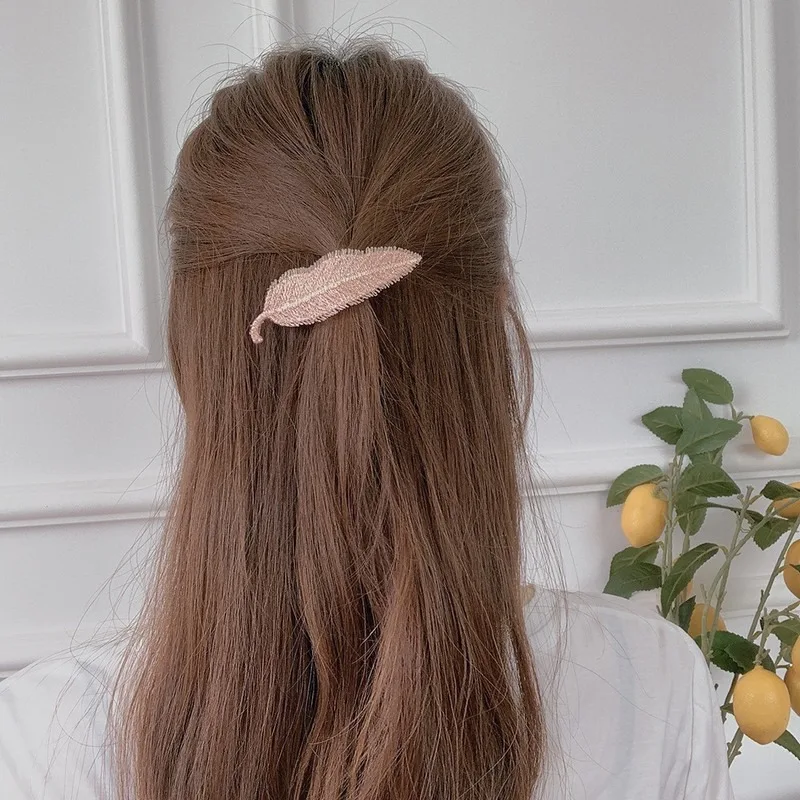 

Feather Leaf Hairpin Simple Lace Leaves Top Clip Various Colored Hair Barrette Accessories Hairpins For Women Styling Tools Gift