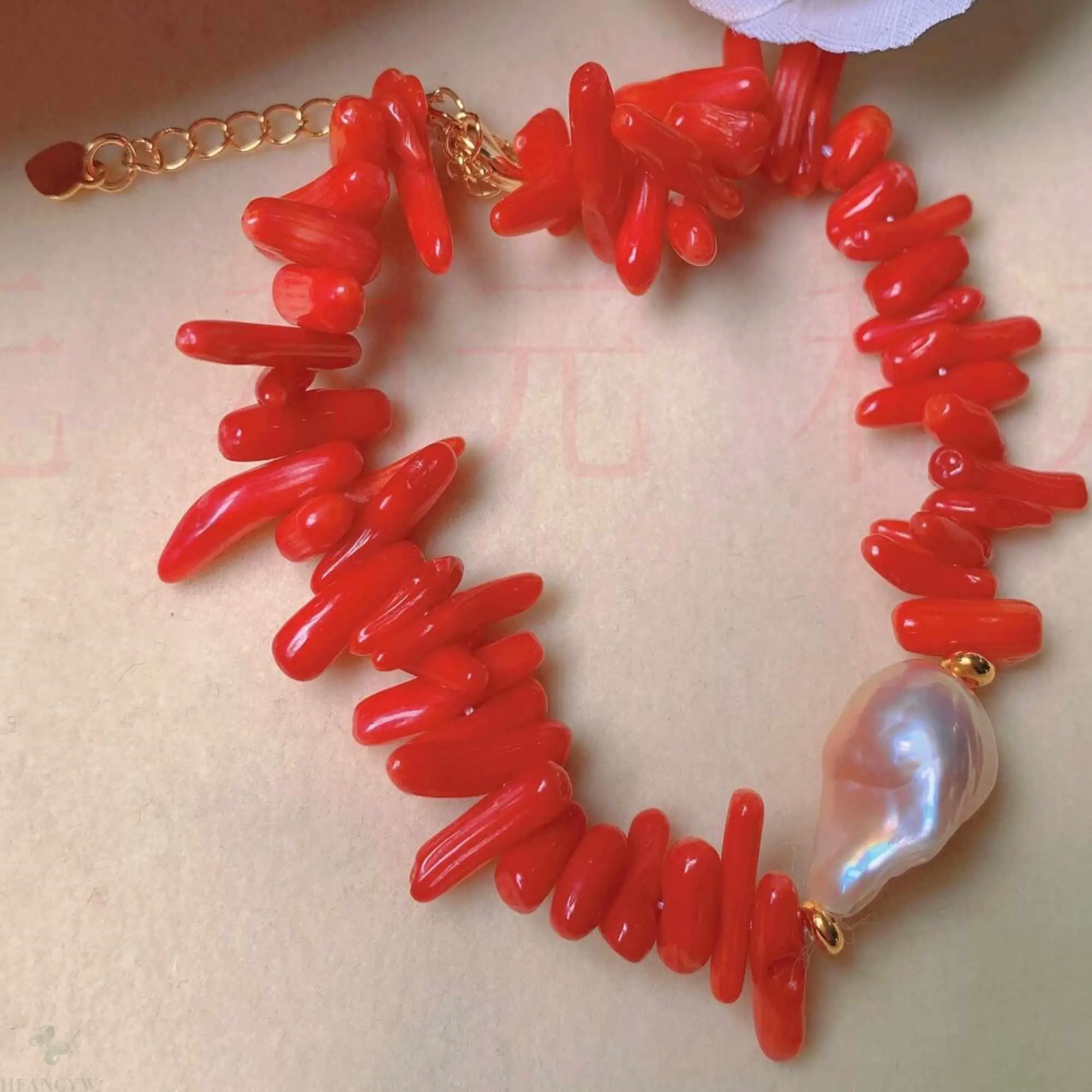 

Fashion natural white baroque pearl Red Coral Gold bracelet gift