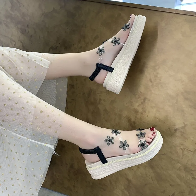 

Beach Sandal Woman Luxury Clogs With Heel Shoes Lady 2021 Suit Female Beige Med All-Match Muffins shoe Thick New Black Fashion C