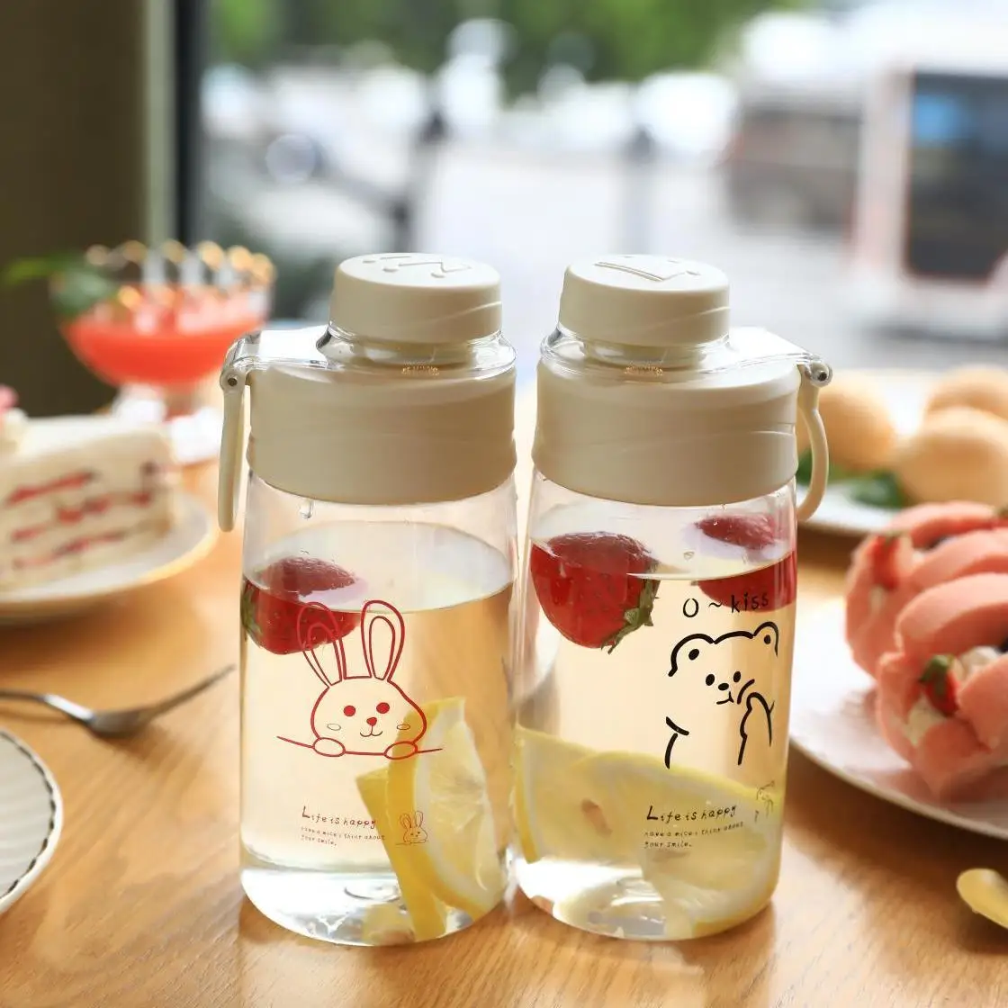 

Children's and students' high value water cup with straw lovely female plastic anti falling water cup simple and fresh scale