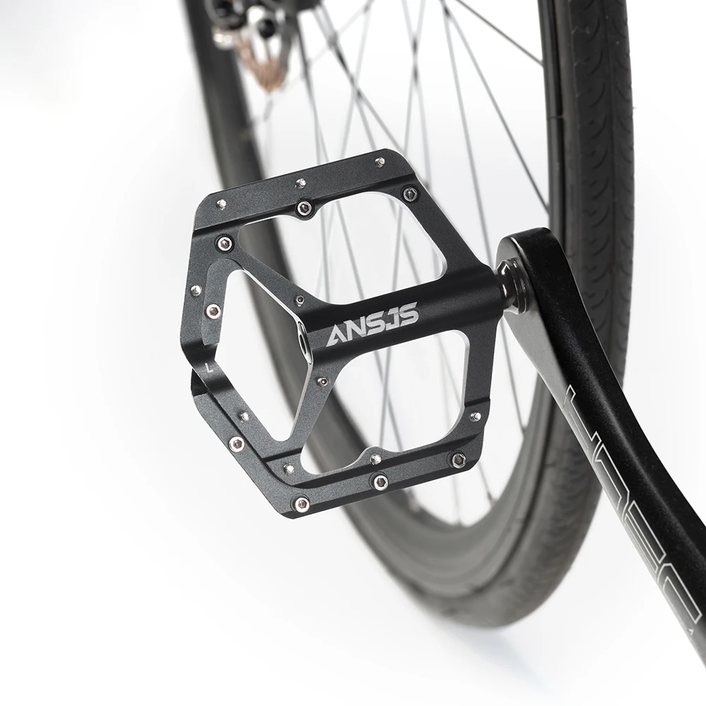 

Sealed Bearing Mountain Bike Pedals Platform Bicycle Flat Alloy Pedals 9/16" Pedals Non-Slip Alloy Flat Pedals