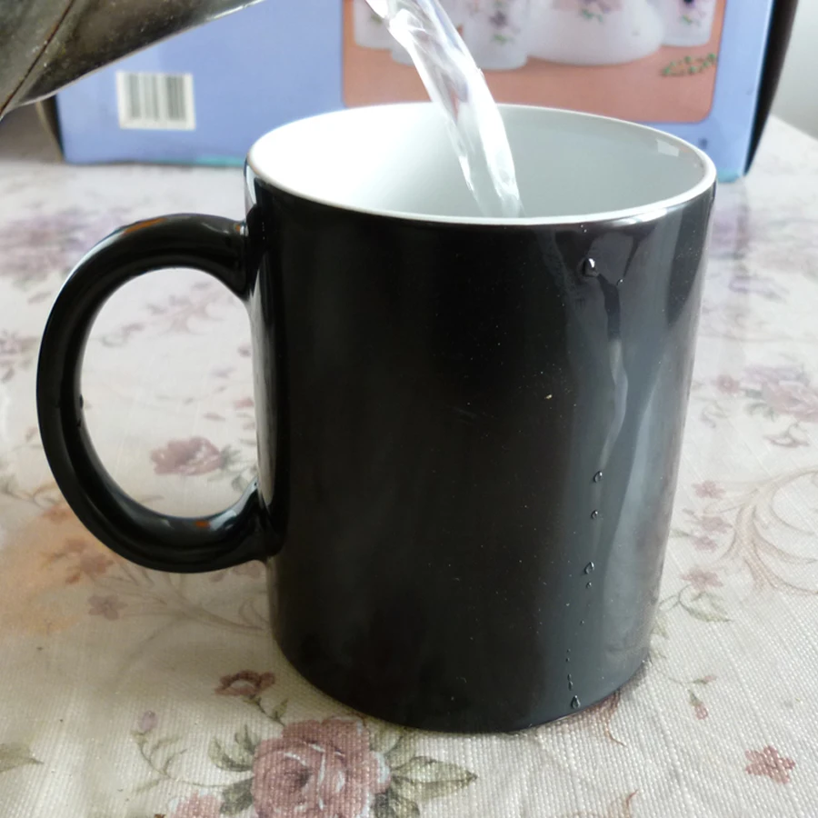 Прямая поставка черная керамическая кофейная кружка меняющая цвет зомби