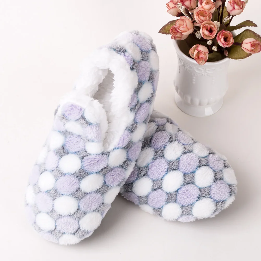 Очень мягкие теплые удобные пушистые тапочки для взрослых Нескользящие женские