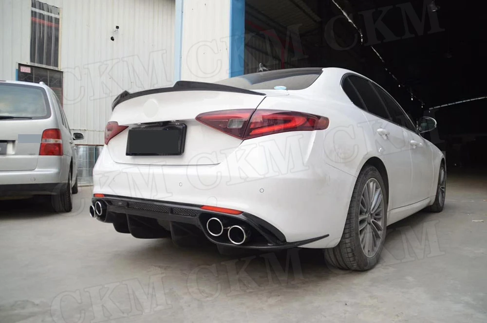 Углеродное волокно Материал диффузор губа на задний бампер для Alfa Romeo Giulia