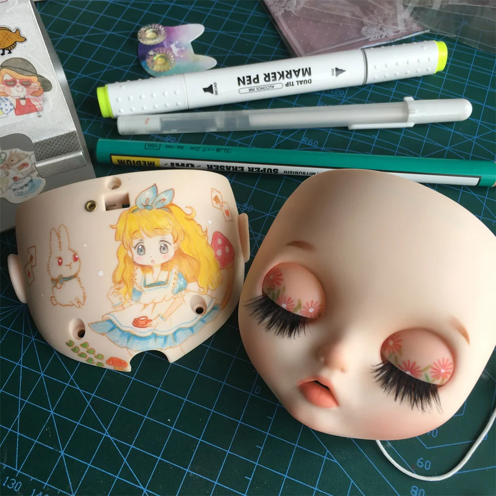 

Blyth Doll Face Plate for diy your blyth makeup Including Hand-painted backplane customization doll Princess makeup 7.30.1