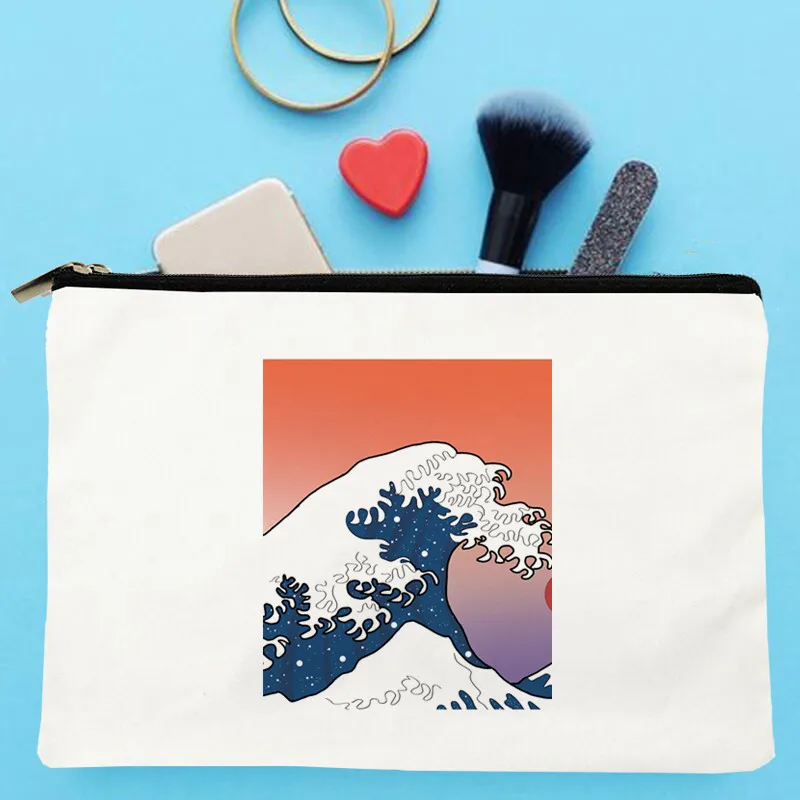 

Women great Wave in red Printed Make up bag Fashion Women Cosmetics Organizer Bag for Travel Colorful Storage Bag for Lady Bag