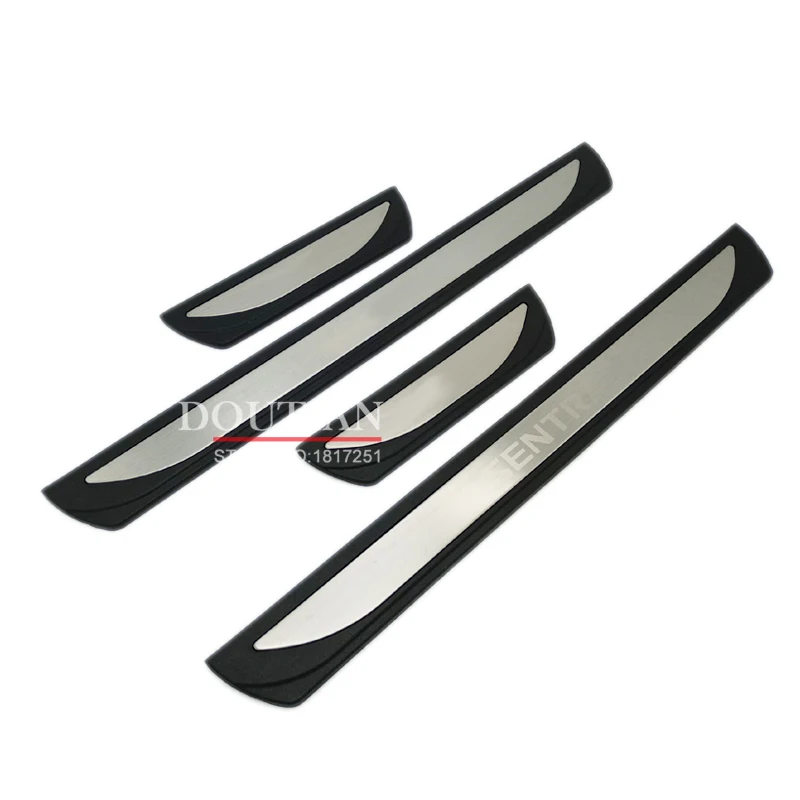 

High Quality Stainless Steel Door Sills Scuff Plate Welcome Pedal For Nissan Sentra 2017 2018-2019 Car Styling Accessories