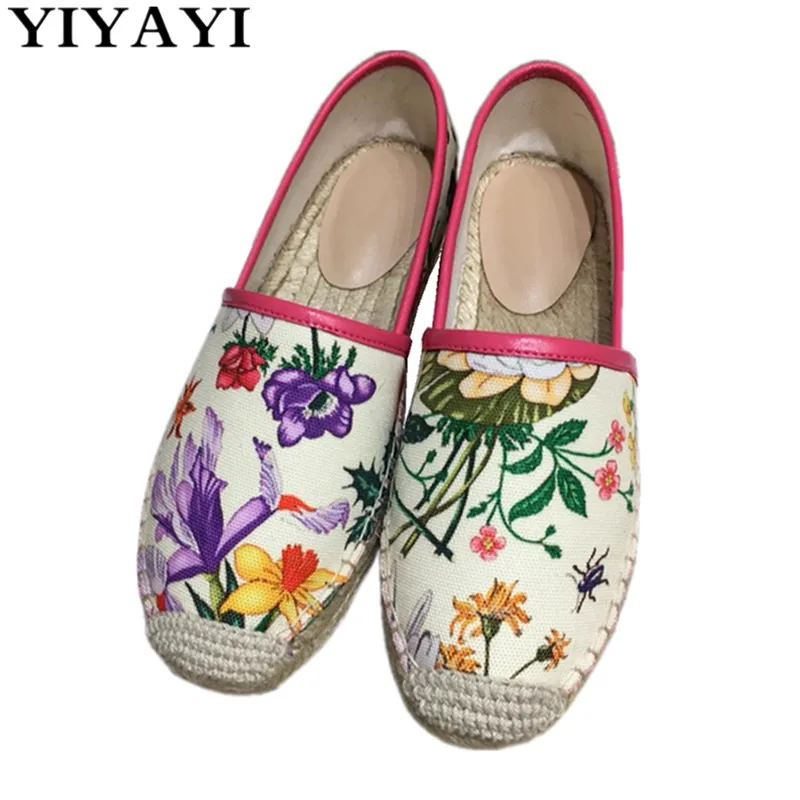 Удобные лоферы с красным цветочным принтом обувь на плоской подошве женская