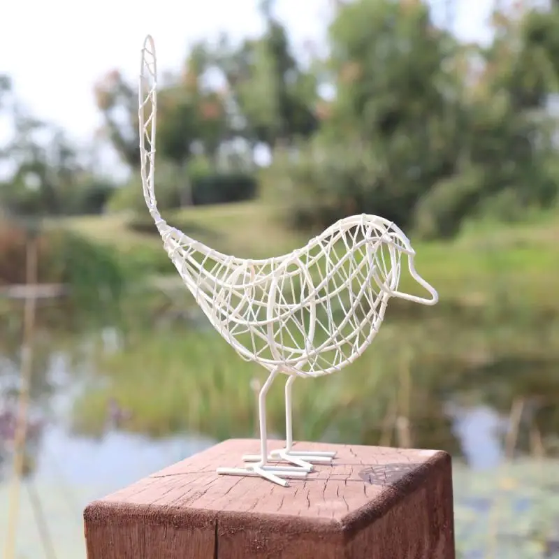 

Metal Iron Bird Figurines Artificial Craft Nordic Abstract Statue Animal Home Desk Decoration Accessories Creative Gift Shiping