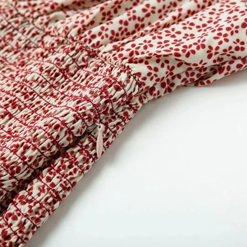 

Chiffon Women Blouses Pleated Ruffles Lantern Sleeves Slimming Shirt Autumn Long-sleeved Ladies Blouses