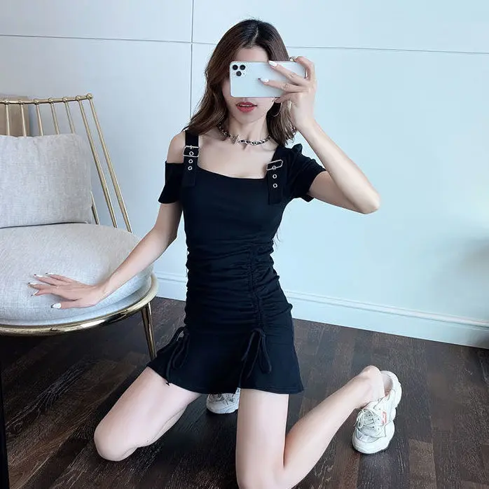 

2021 Sexy fashion Summer Sleeveless Straps Dress Women Bodycon Dresses Low Chest Bag Hip Backless v Neck Party Dress MiniDress