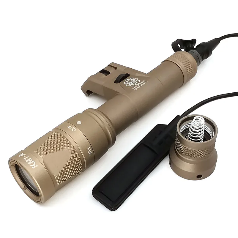 

Tactical Airsoft Weapon Light IFM M600V LED Scout Light Tactical Flashlight Hunting Lamp Rifle Gun Weapon Lighs