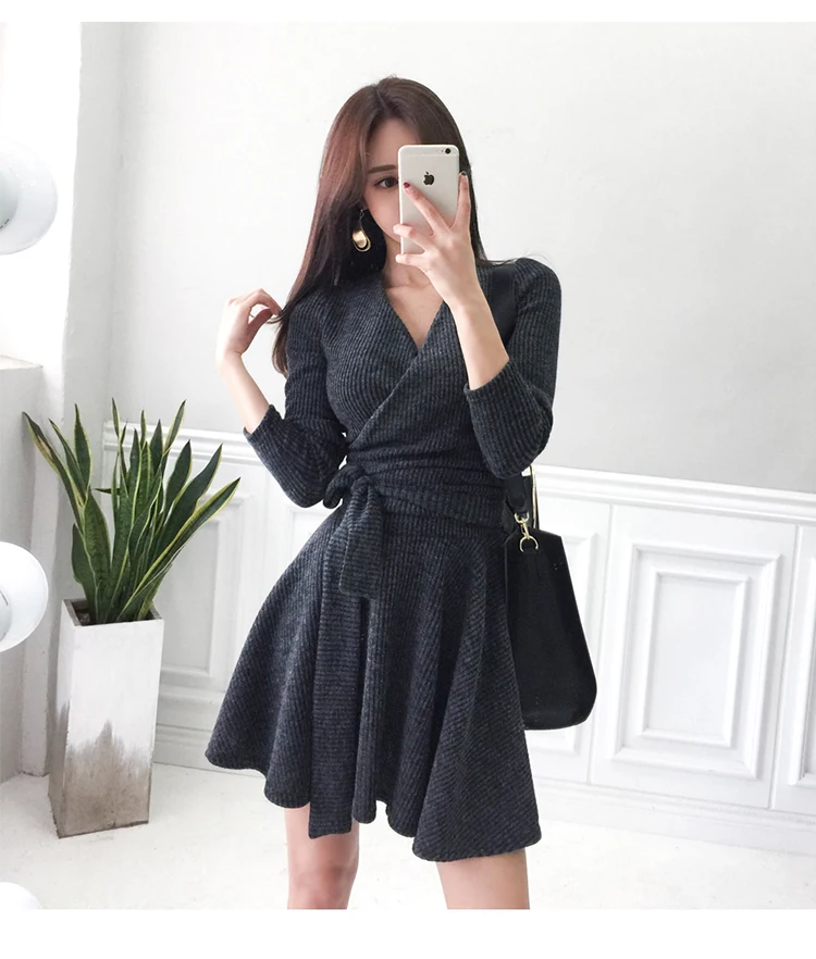 

Vestido corto de punto con lazo y escote triangular para Primavera, minivestido Sexy informal para mujer, cuello en V, 2021