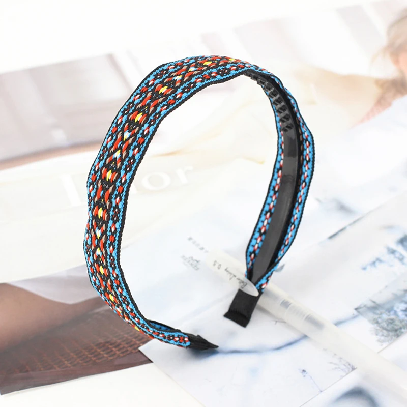 

Fashion Headband Ethnic Style Retro Europe America Korean Braided Hair Band Fashion Embroidered Flower Headband Headdress