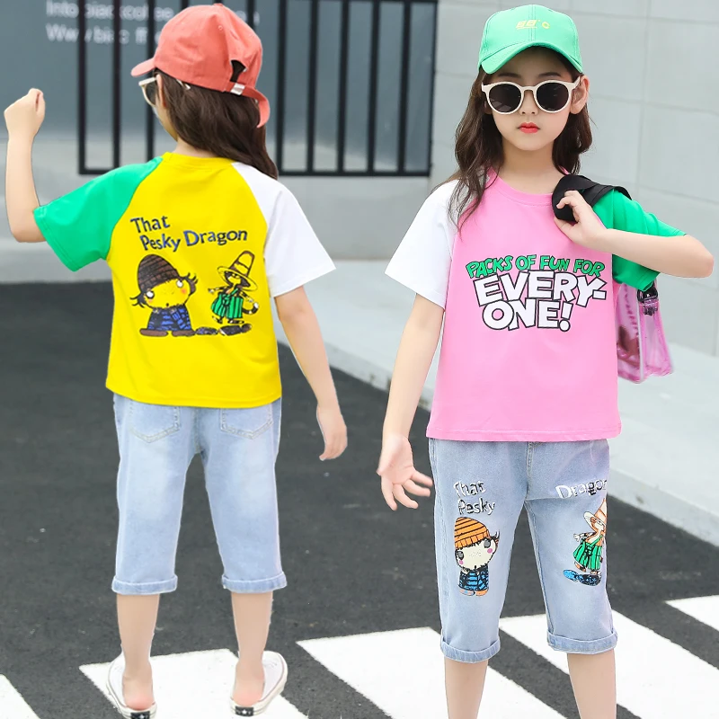 Джинсовые шорты и футболка для девочек комплект из двух предметов | Детская