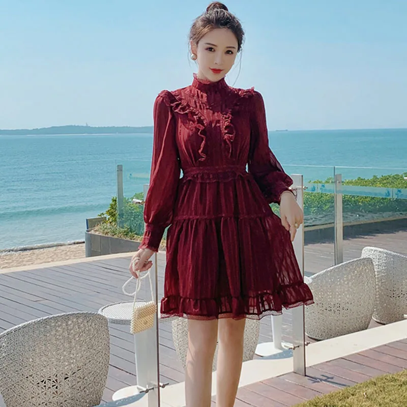 

2020 Весенняя Новинка; Модная обувь для женщин; Резиновые сапоги в стиле пэчворк в полоску вечерние платья с рукавами-фонариками, винно-Красно...