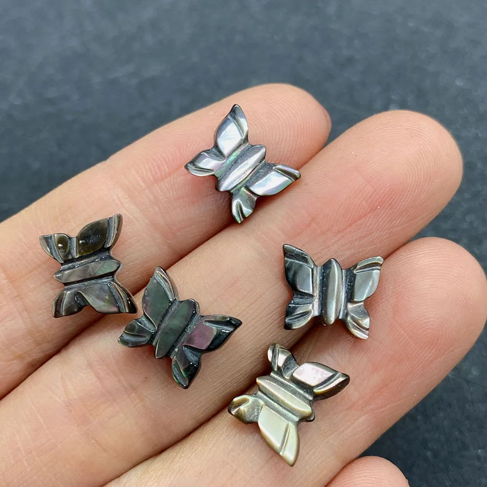 

Natural Sea Shell Beads Carved Butterfly Shape Earrings Necklace Jewelry Wholesale for Handmade DIY Carving Creative Gifts