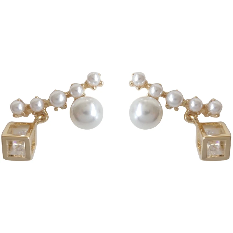 

S925 needle Fashion Jewelry Stud Earrings Hot Selling Geometric Small Square Metal Simulated Pearls Earrings For Girl
