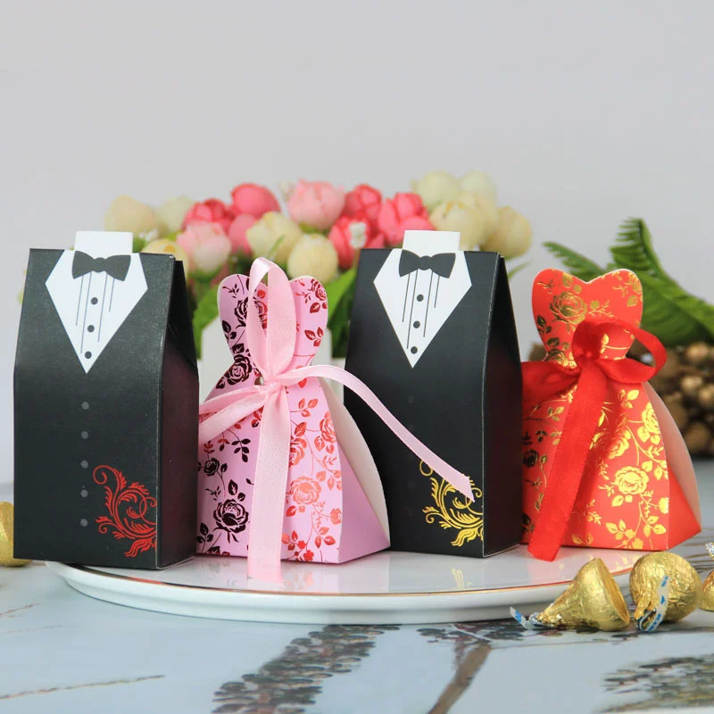 

100pcs/lots Bride and Groom Bronzing Dresses Wedding Candy Box Favor Boxes Wedding Bonbonniere Diy Event Party Favor Decorations