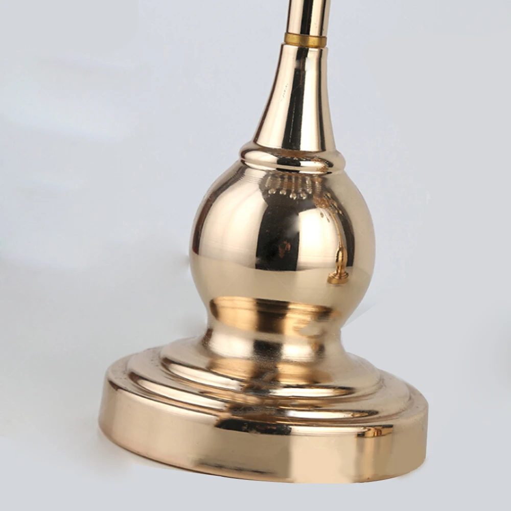 Золотой подсвечник в европейском стиле подсвечники для столовой свадебный стол