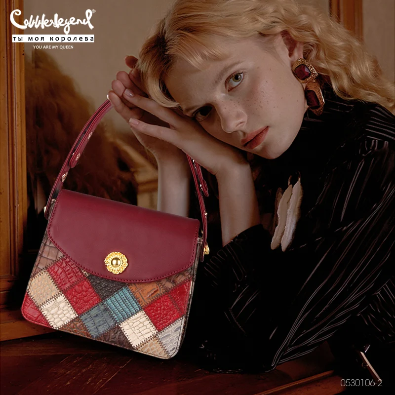 

Cobbler Legend 2021 New Fashion Chain Messenger Shoulder Bag Mini Square Purses Female Retro Handbag Portable Underarm Bags