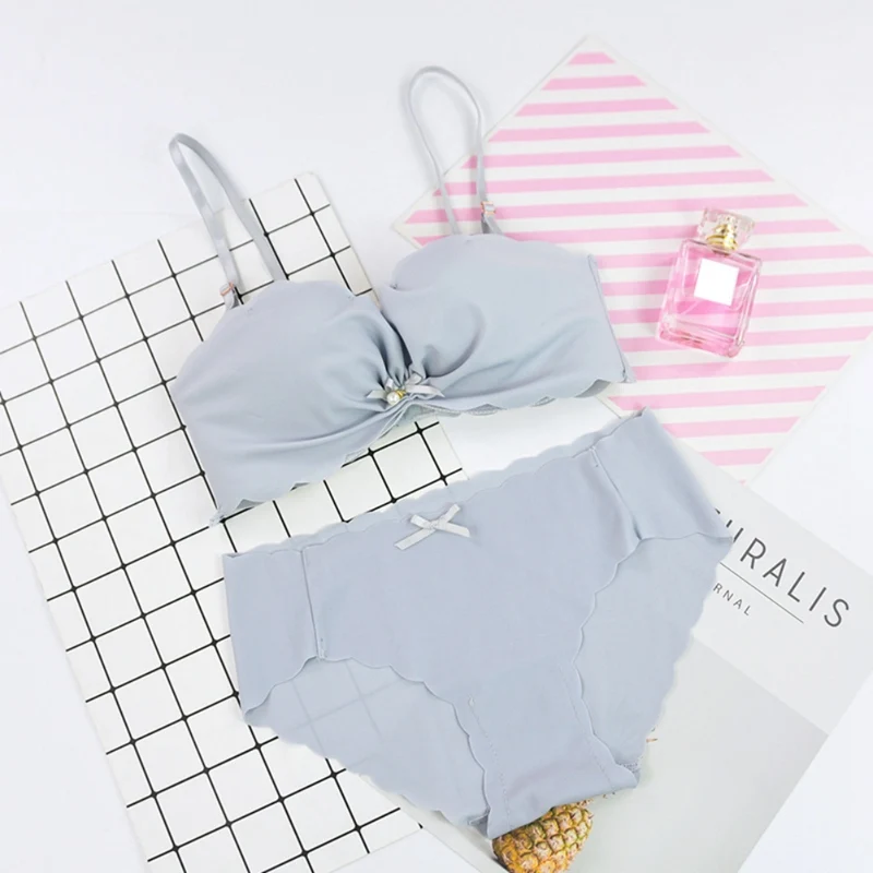 

Women Cozy Silk Bras + Briefs Sets Wireless Push Up Bra Solid Seamless Brief Underwear Sexy Lingerie Bra Set Hot Sale