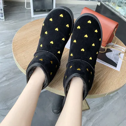 Snow boots female short tube Korean version 2020 winter new plus velvet love cute wild cotton | Обувь