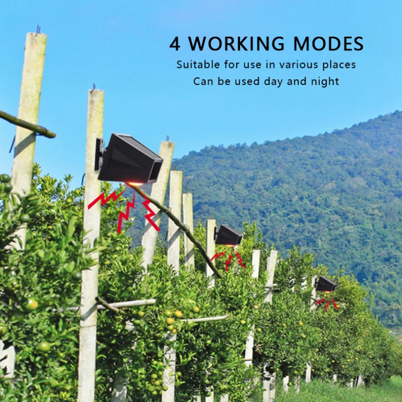 

Solar Alarm Light IP65 Motion Sensor Remote Control Warning Light Anti-theft High Decibel Flashing Alarm For Outdoor Alarm