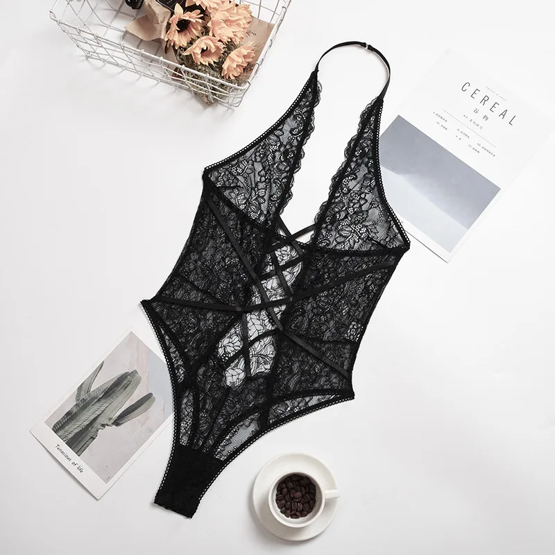 Комплект женского нижнего белья кружевной веревочный с V-образным вырезом |