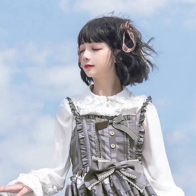 

Synthetic Short Lolita Wavy Wigs Harajuku Wig with Bangs for Women Pink Blue Blonde Black Color Wigs party Hair extension MUMUPI