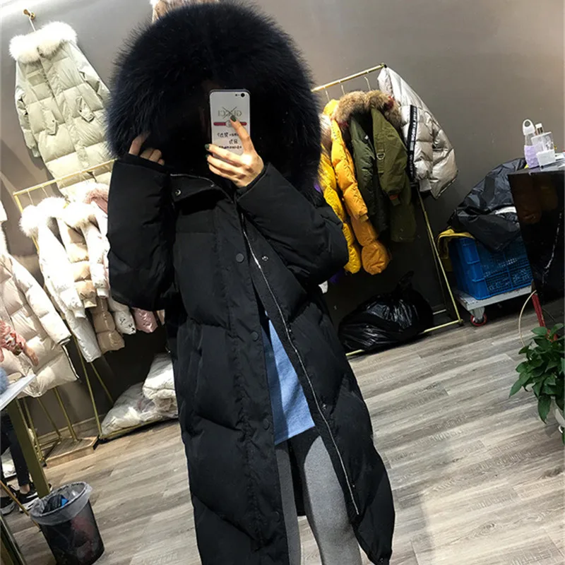 Женское длинное пальто на белом утином пуху теплая парка с капюшоном и