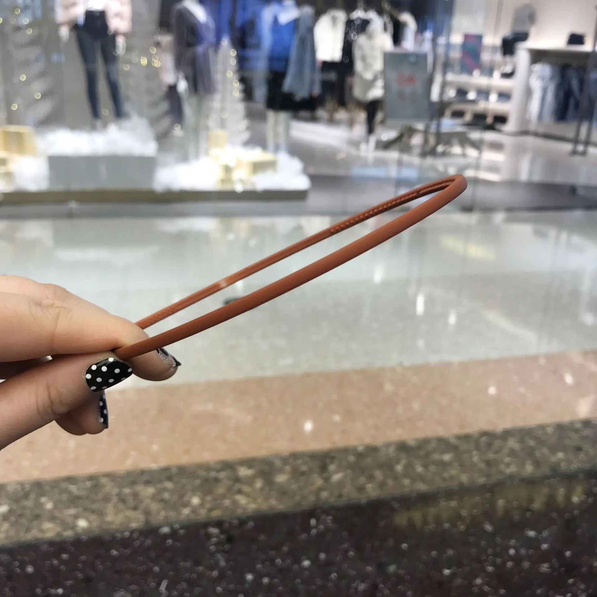 Женская повязка на голову AWAYTR однотонная пластиковая аксессуар для волос| |