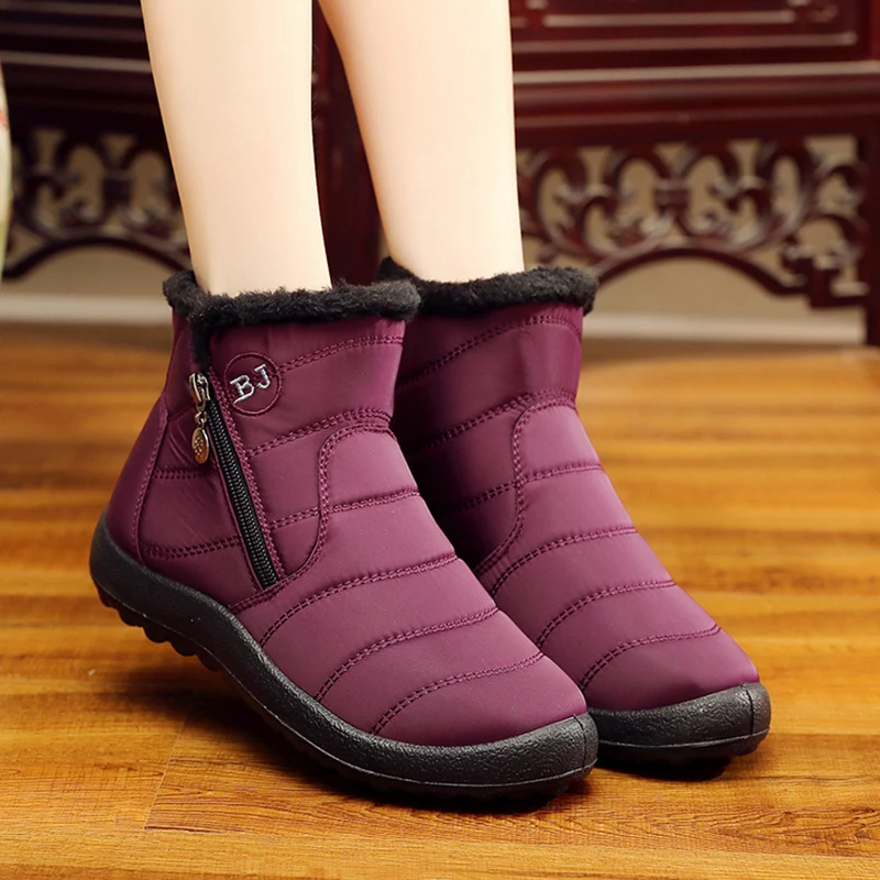 Зимние женские зимние ботинки теплые на плоской подошве без шнуровки унисекс