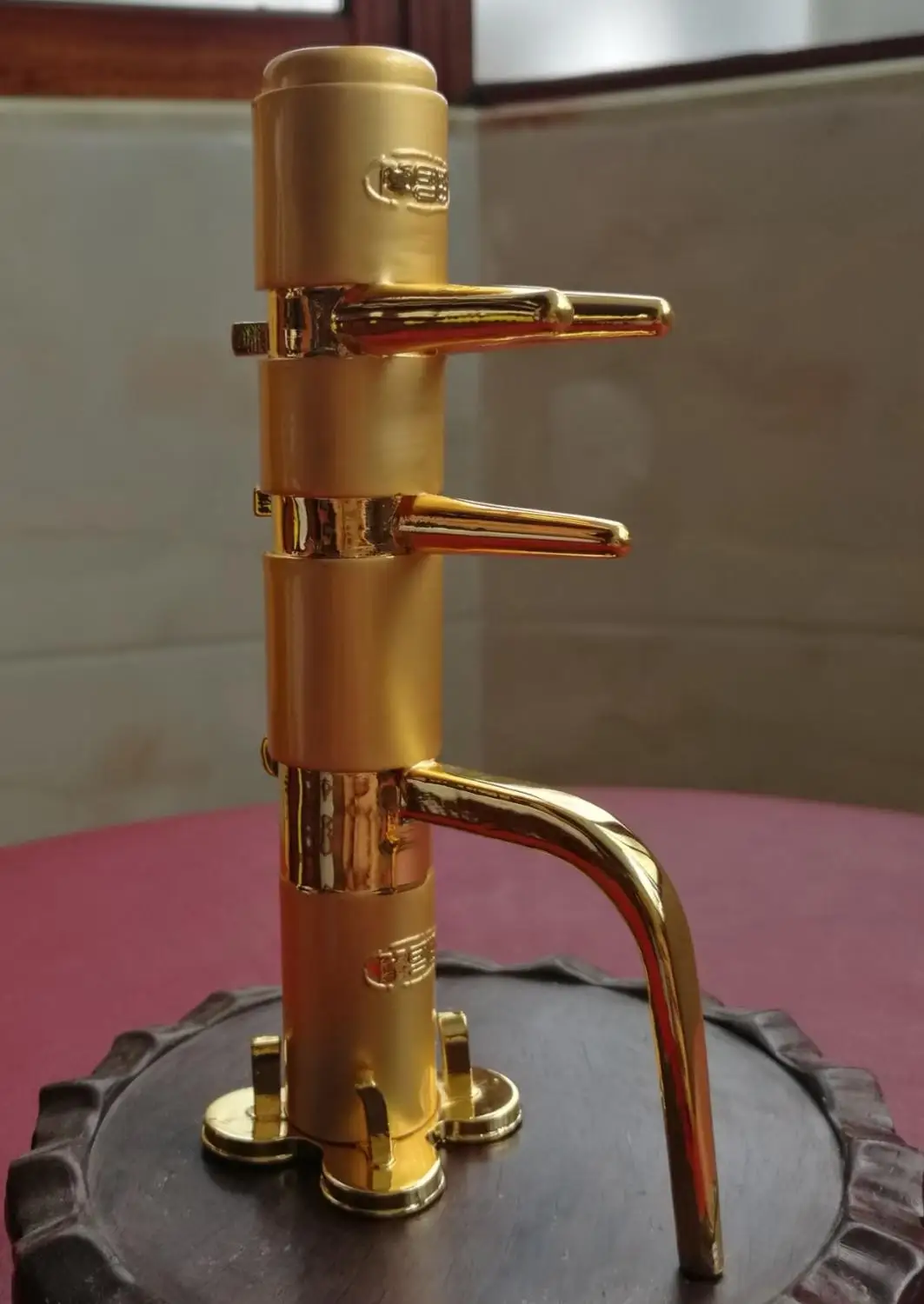 Эксклюзивные продажи Мини Деревянный манекен для украшения цинковый