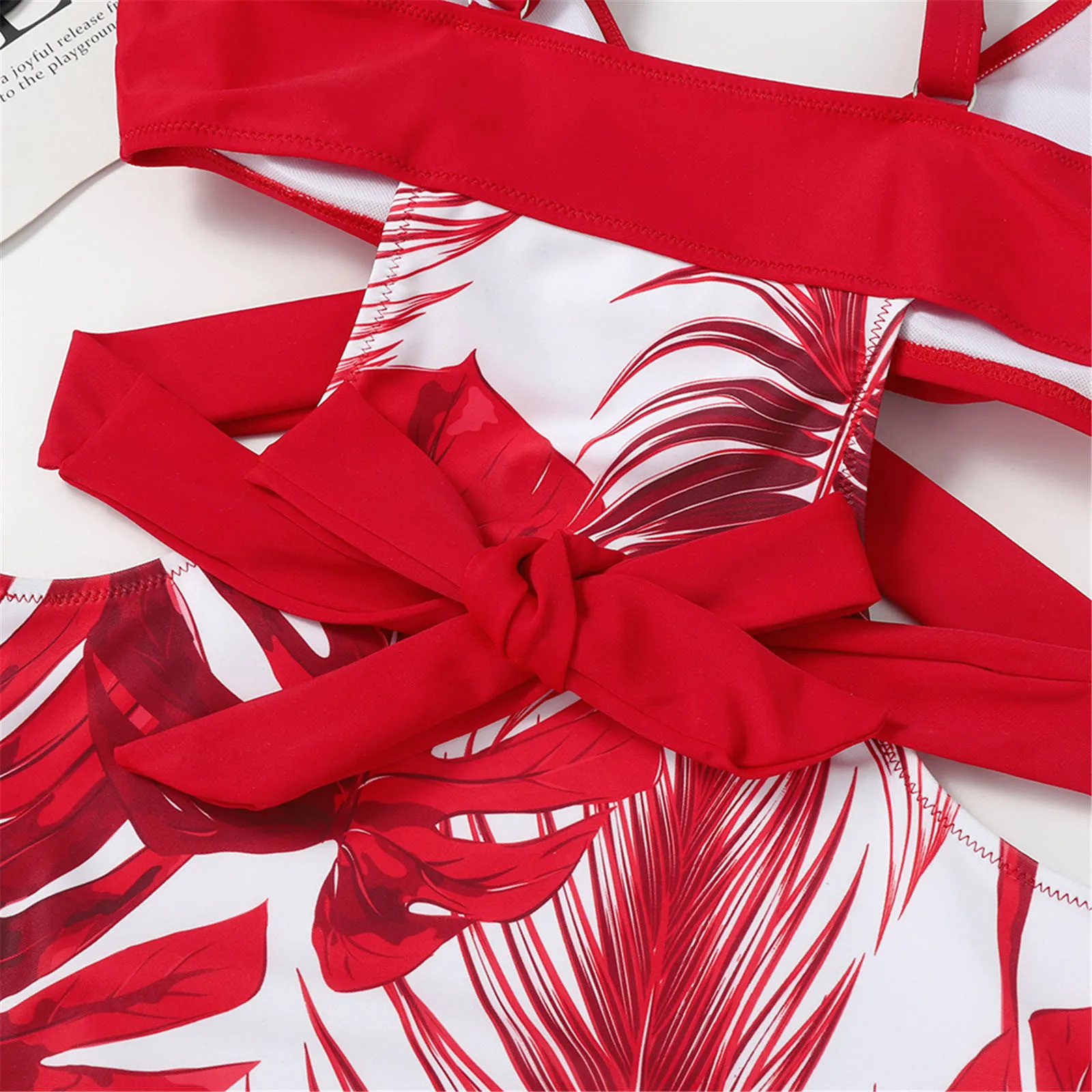 

Women Sexy Print Summer Swimsuit Female One-piece Push Up Bikini Set Concise Swimwear 2021 Summer Beachwear Bathing Suit