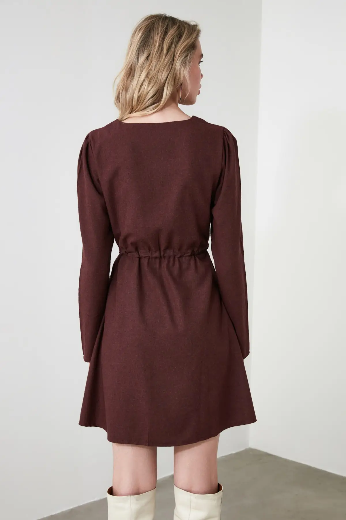 Бордовое платье с завязкой на талии TCLAW19AP0165 | Женская одежда