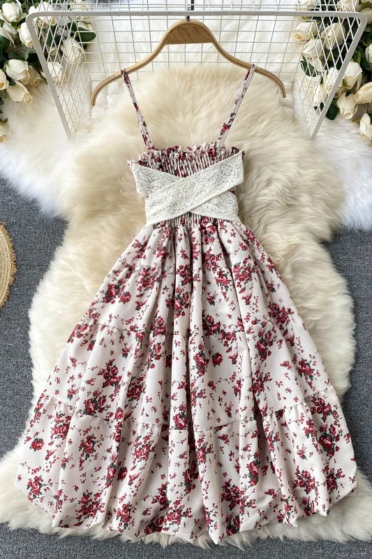 

French sweet floral dress 2021 new summer female design sense strap slim short suspender first love