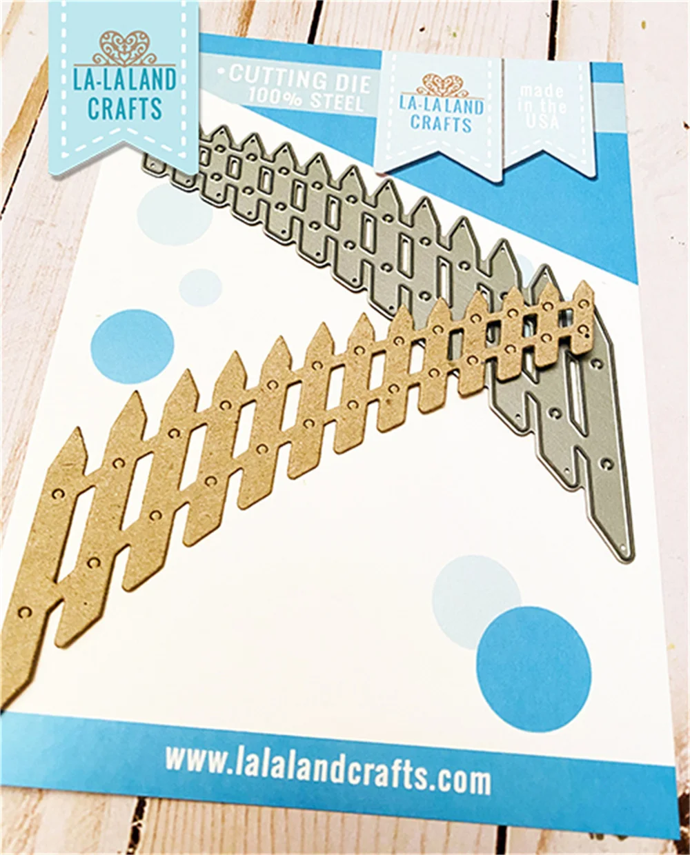 

2021 Diy Newest Hot Sell Fence on a Hill Metal Cutting Dies Card Scrapbook Paper Craft Decoration Knife Punch Embossing Stencils