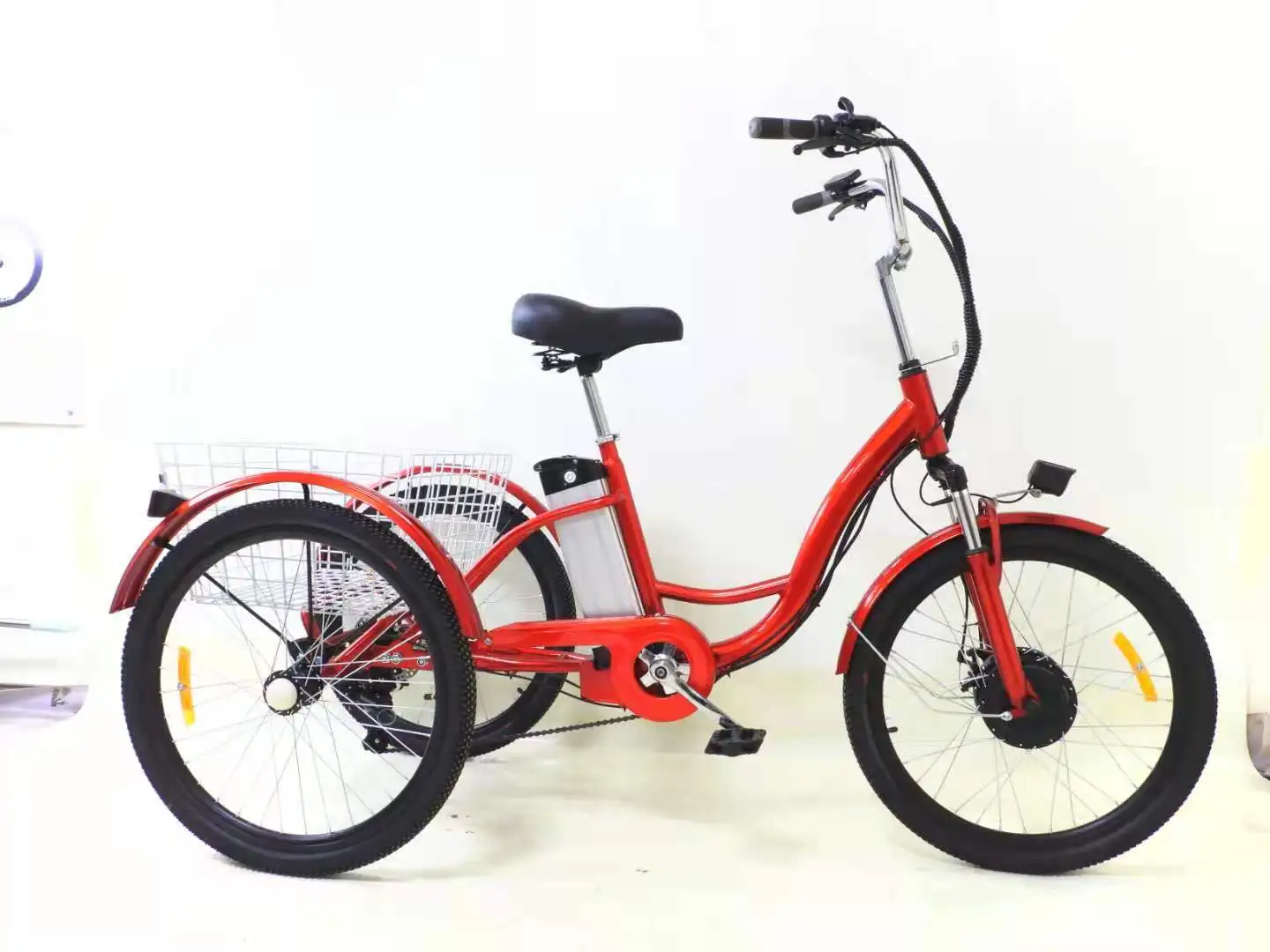 Электрический 3-х колесный грузовой велосипед 250 Вт 24-дюймовый дорожный скутер