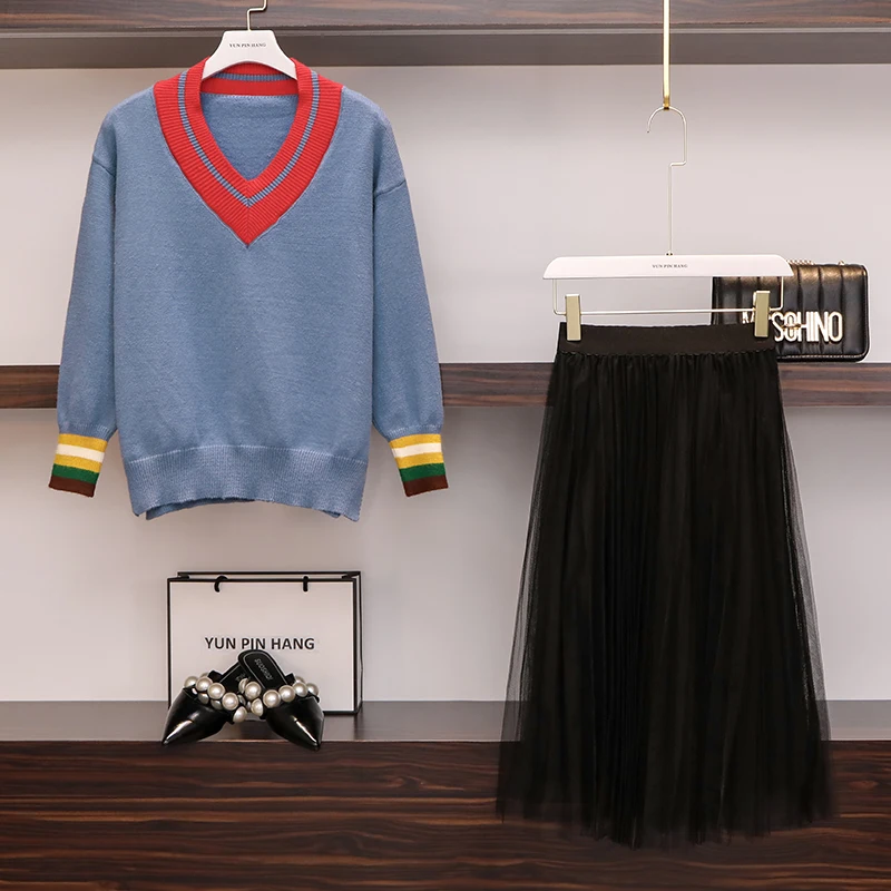 

Big Yards L -4xl Couture Autumn Outfit New Two-Piece Woman V Neck Pullover Sweater Black Pleated Skirt Knitted Suits Vestido