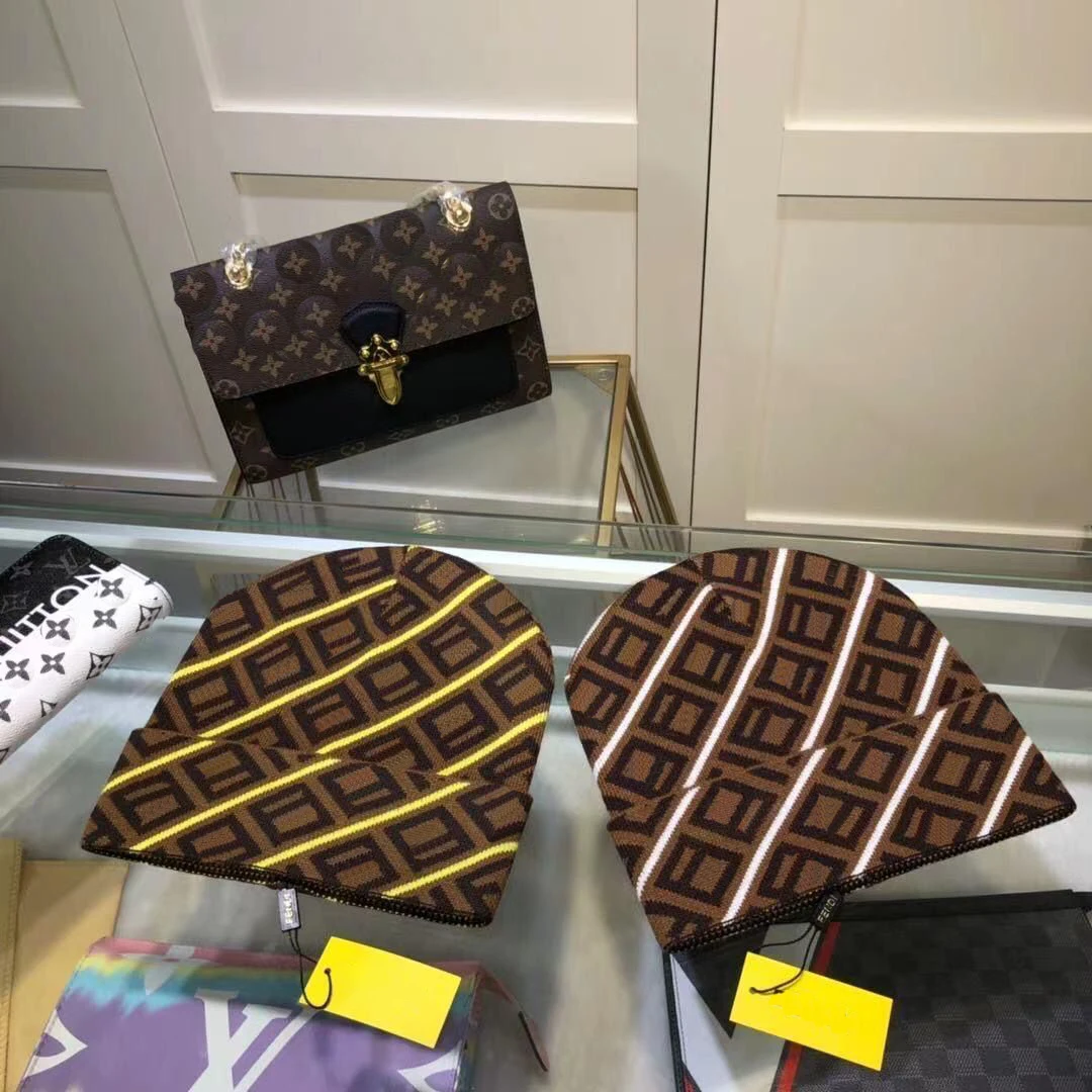 

Новые известные роскошные дизайнерские брендовые осенне-зимние двойные шерстяные теплые вязаные шапки с принтом для мужчин и женщин