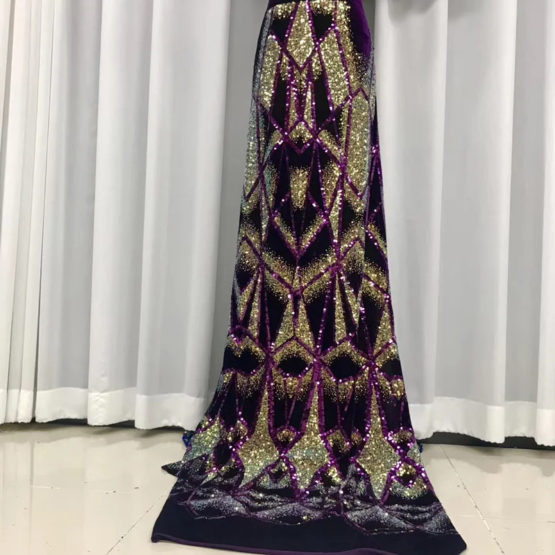 

Free shipping (5yards/pc) High quality gold sequins embroidered African velvet lace fabric soft and smooth for party FJY257
