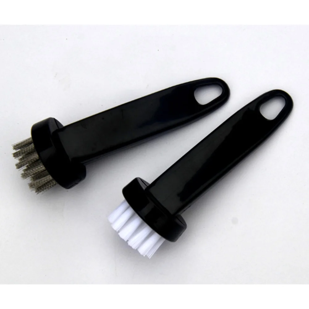 

Club Brush PP and Wire Bristles Round Head Brush Professional Cleaner (10.5x1cm)