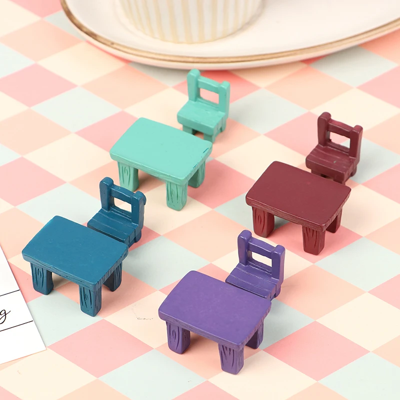

2pcs/Set Miniature Dollhouse Table Chair Resin Furniture Craft Micro Landscape Ornament Fairy Garden Dollhouse Home Decor