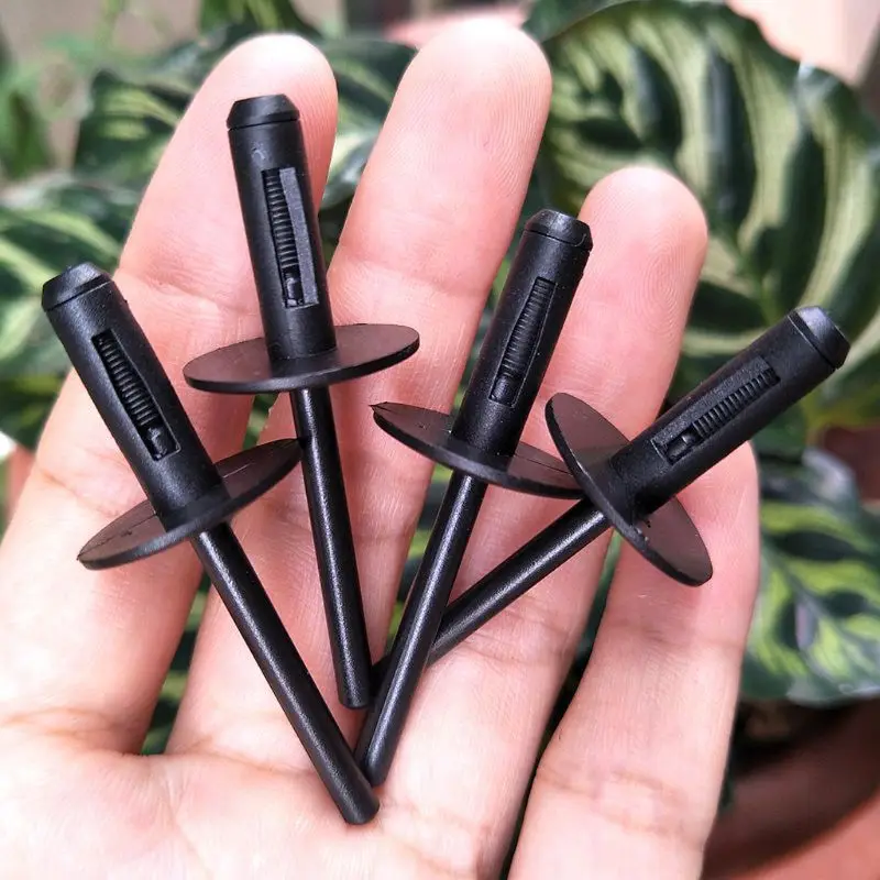 

100PCS Plastic Car Rivets Auto Door Bumper Fasteners for X1 X5 X6 X3 Series Car Inside Decorative Retaining Clip