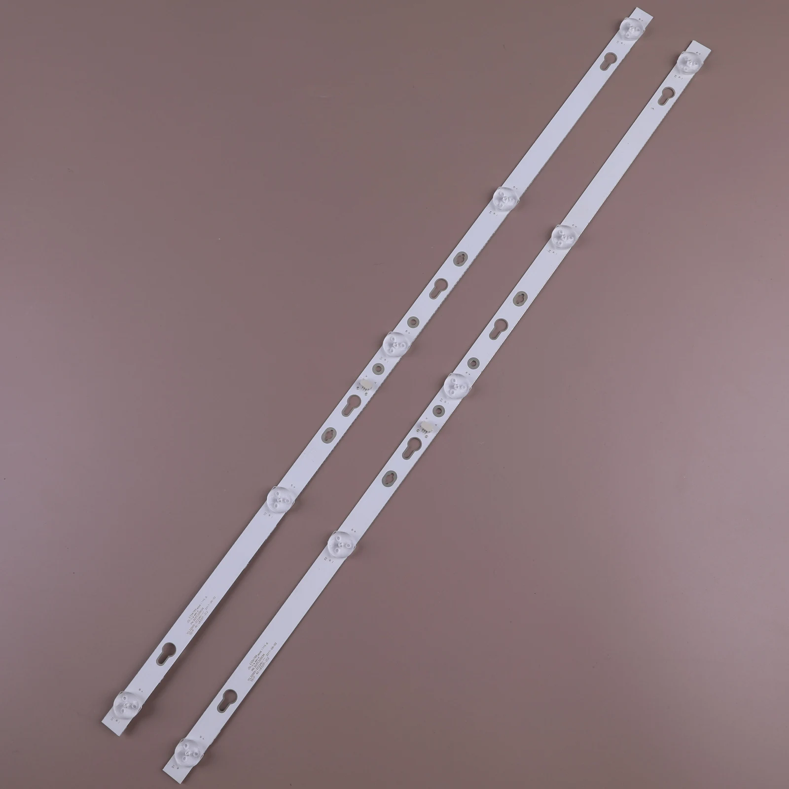 

2pcs 564MM 577MM LED Strip 5 lamp for MI 32" TV LCD L32M5-AZ TCL32D05-ZC22AG-11 LVW320CSDX 4C-LB320T-DSA 6v TC32L72A-V01