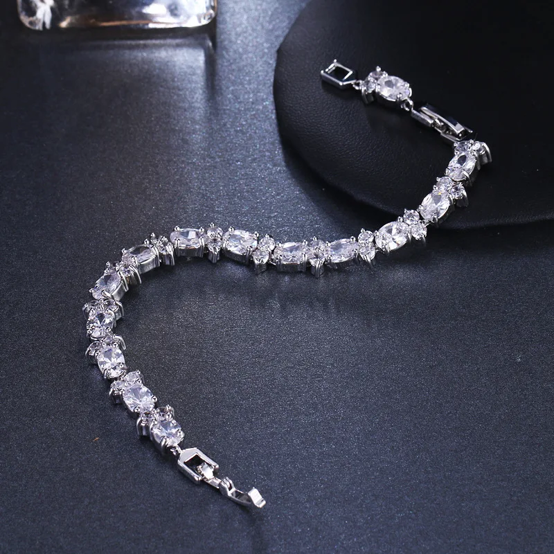 

Ekopdee Luxury White Silver Color Zircon Bracelet Women Exquisite Crystal Chain Cubic Zirconia Bracelets Wedding Jewelry 2021
